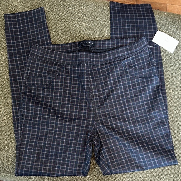 Sanctuary Women's Black Plaid Leggings - Picture 2 of 7